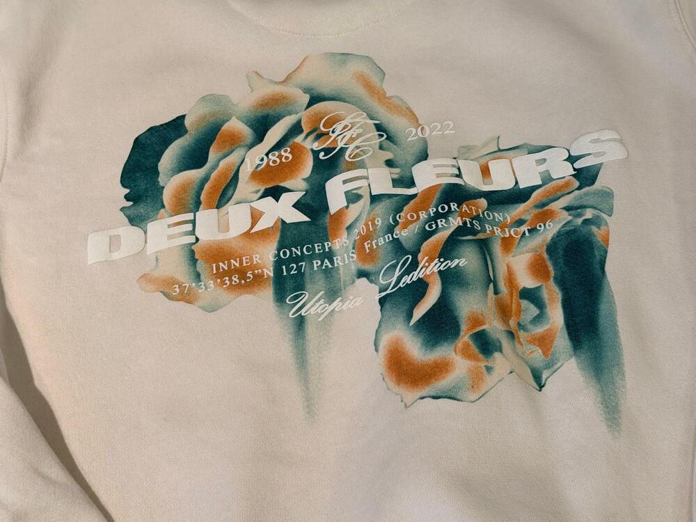 D&F Ricky Singh "Deux Fleurs" Floral Graphic Sweatshirt Off White Small